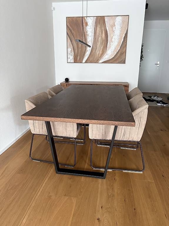 Set di tavolo e panche: Esstisch mit 4 Stühlen – Usato da Bischofszell venduto da Ronannigg 1