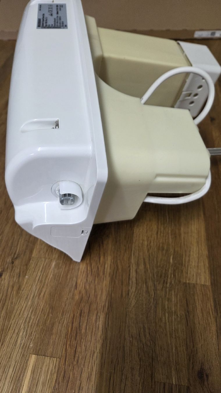 Geberit WC: Geberit Aquaclean Sela, Defekt ,Dusch-WC – Difettoso da Dornach venduto da Ihsan2 6