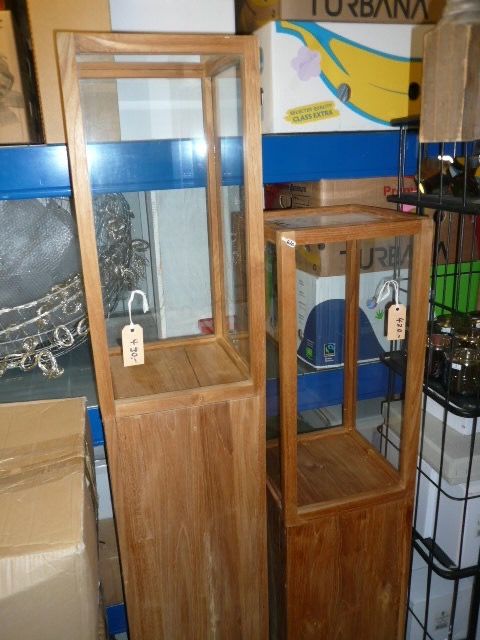Vetrine: Vitrine Säule – Usato da Safnern venduto da Hwinner 4