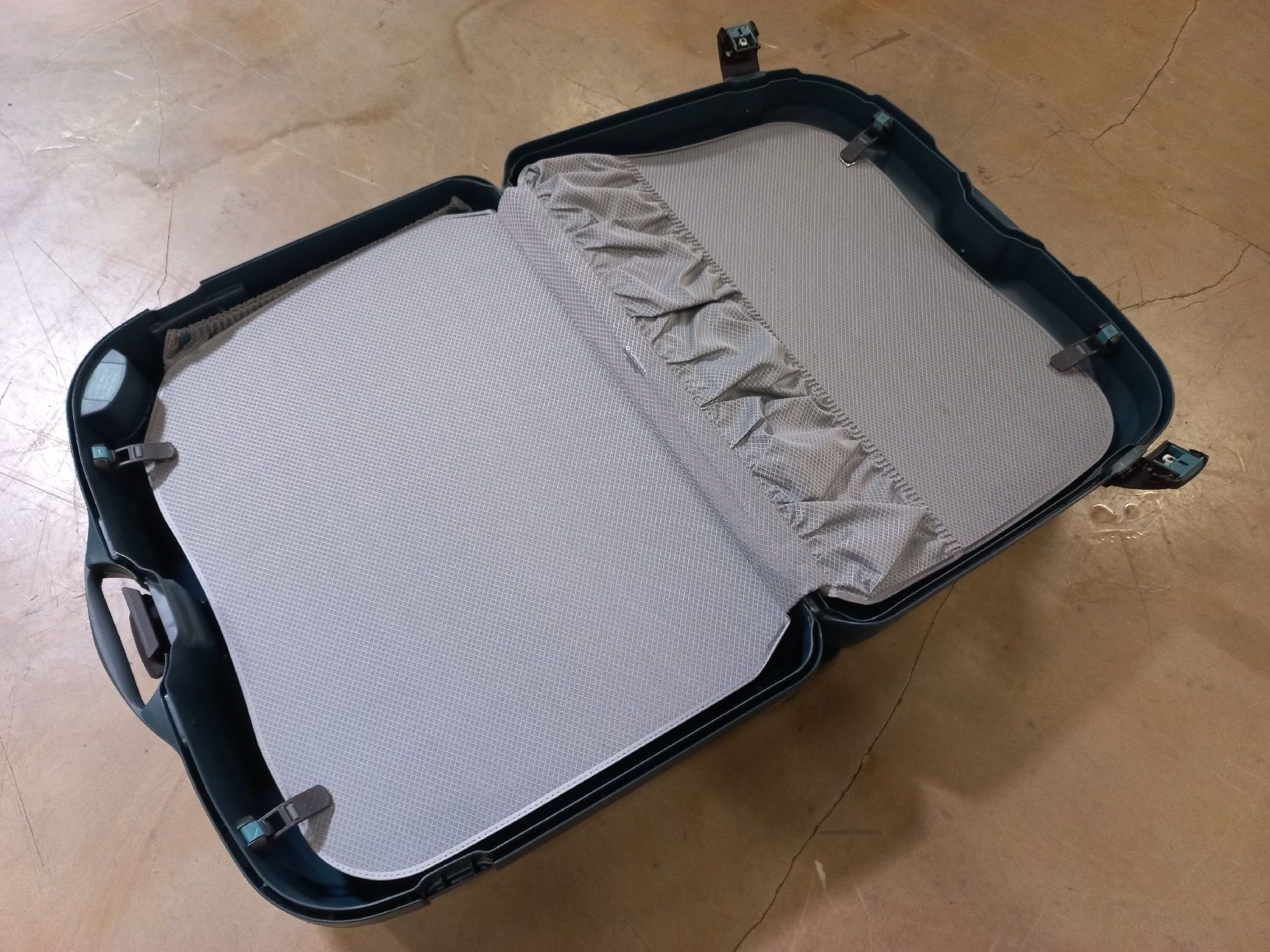 Samsonite Valigie: Reisekoffer Hartschale gross – Usato da Hohenrain venduto da mei_7mrw 1