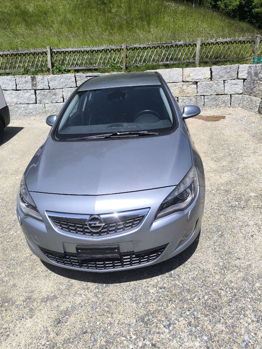 Opel Automobili: Opel Astra automat – Usato da Unterrindal venduto da Onlinecarparts.ch 1