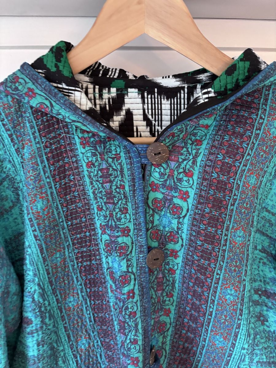 Jacken: Hooded Quilted Jacket, reversible, Size S/M, unique design – Gebraucht aus Zürich von Grothschild 3