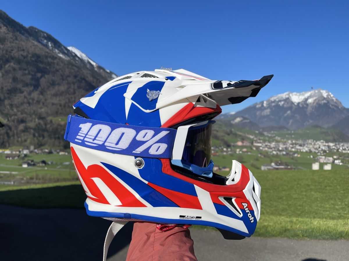 Airoh Casques & visières: Airoh Aviator L – D'occasion à Stans par lion85