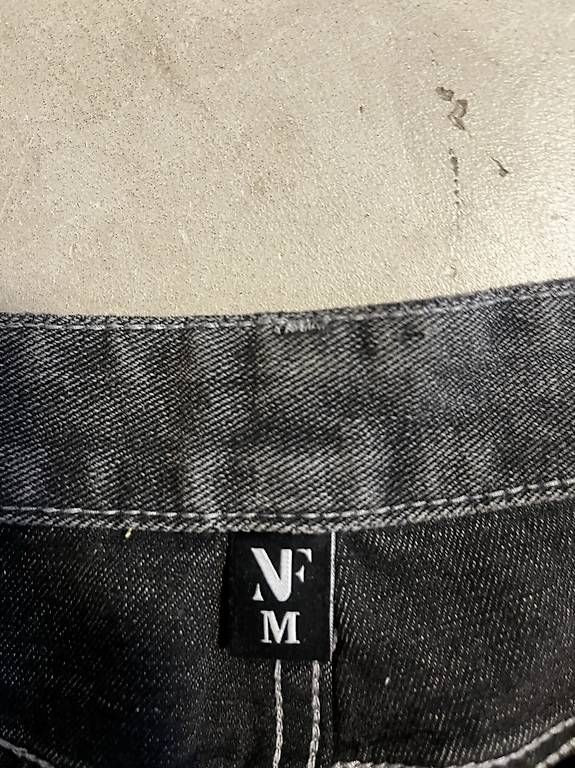 Jeans: Kurze Jeans hose – Neuf avec emballage d'origine à Amriswil par sim_sy58 1