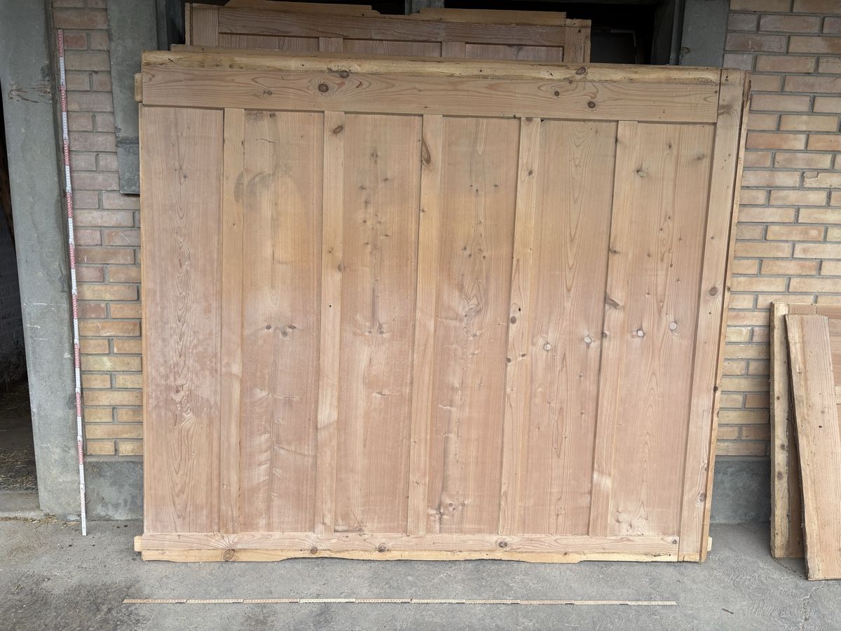 Articles en bois: Antik-Holz-Vertäfelung – Défectueux à Gurbrü par Vogel027 2