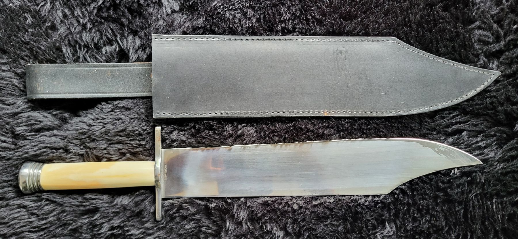 Accessori: Couteau bowie  – Usato da Bulle venduto da Kriss24 1