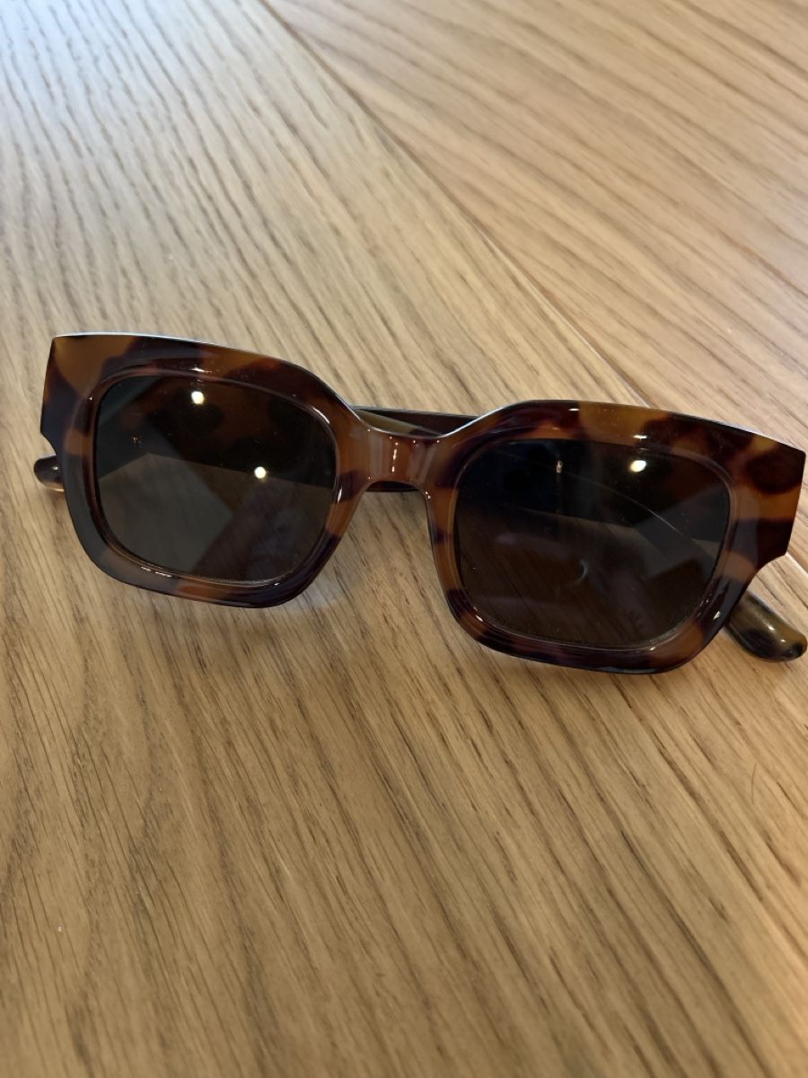 Mango Occhiali & Lenti: 🤎Sonnebrille Mango🤎 – Usato da Kilchberg BL venduto da ann_kwk5