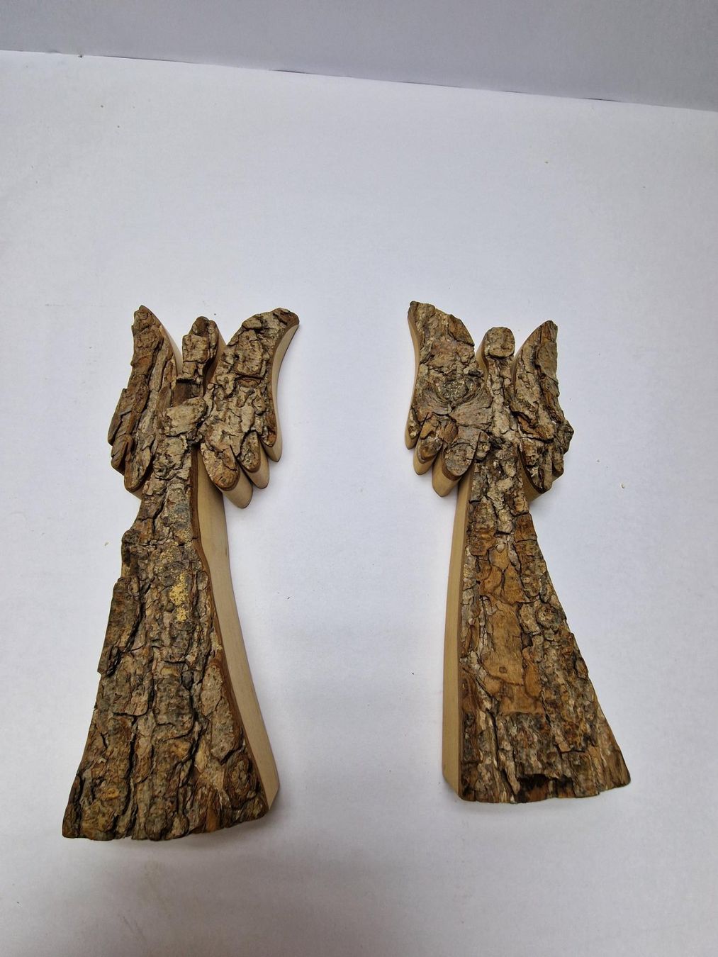 Tutte le decorazioni: Engel aus Holz mit Rinde 2 Stk. – Usato da Eschenbach SG venduto da Hoerbys 1
