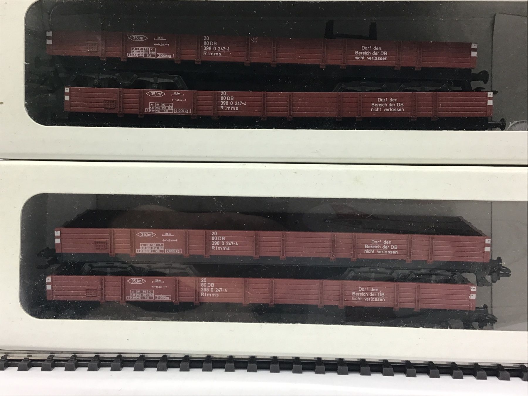 Märklin Modellini di ferrovie: Märklin H0: 4 Güterwagen, DB, braun, – Usato da Männedorf venduto da Spezial-Modelle
