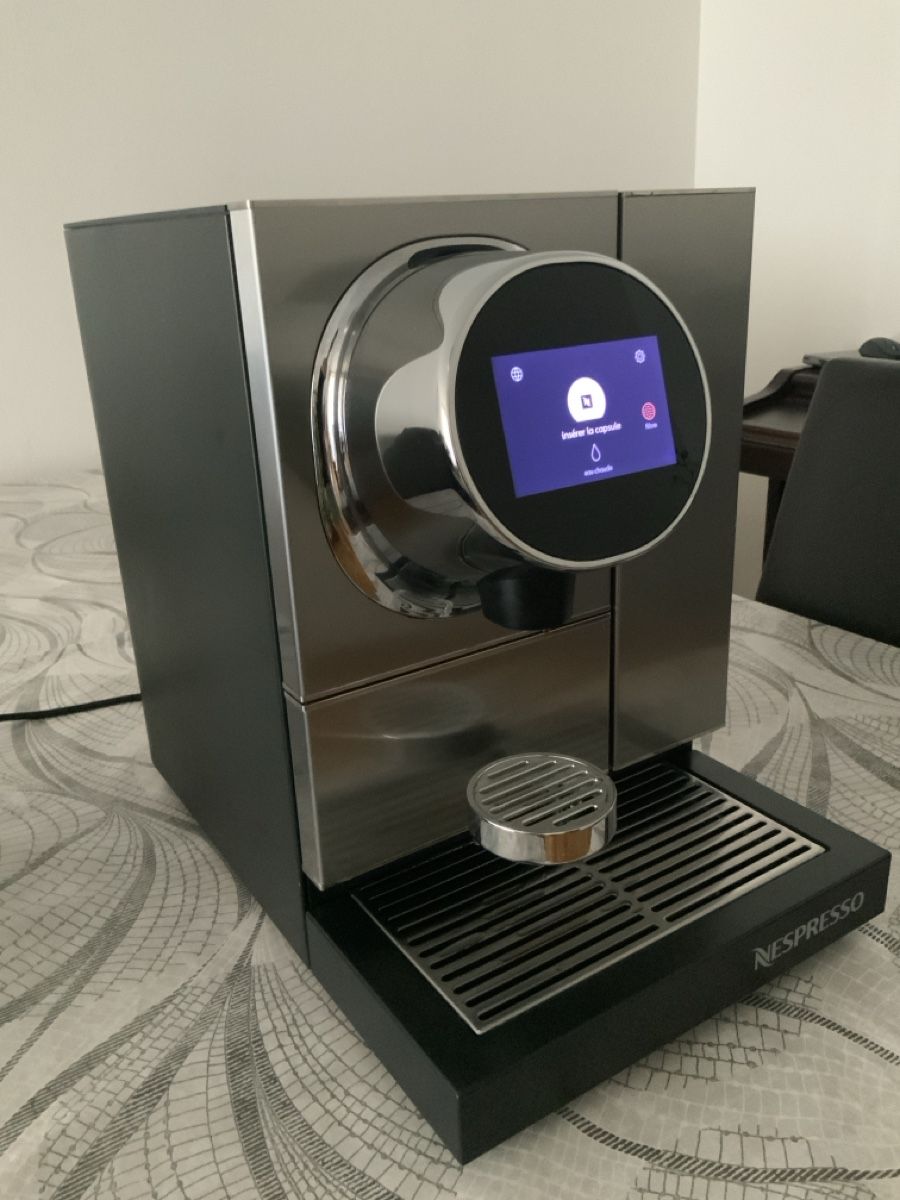 Nespresso Macchine per caffè & Macchine per espresso: Nespresso Pro Momento 100 – Usato da Lausanne venduto da cjrrviseu 2