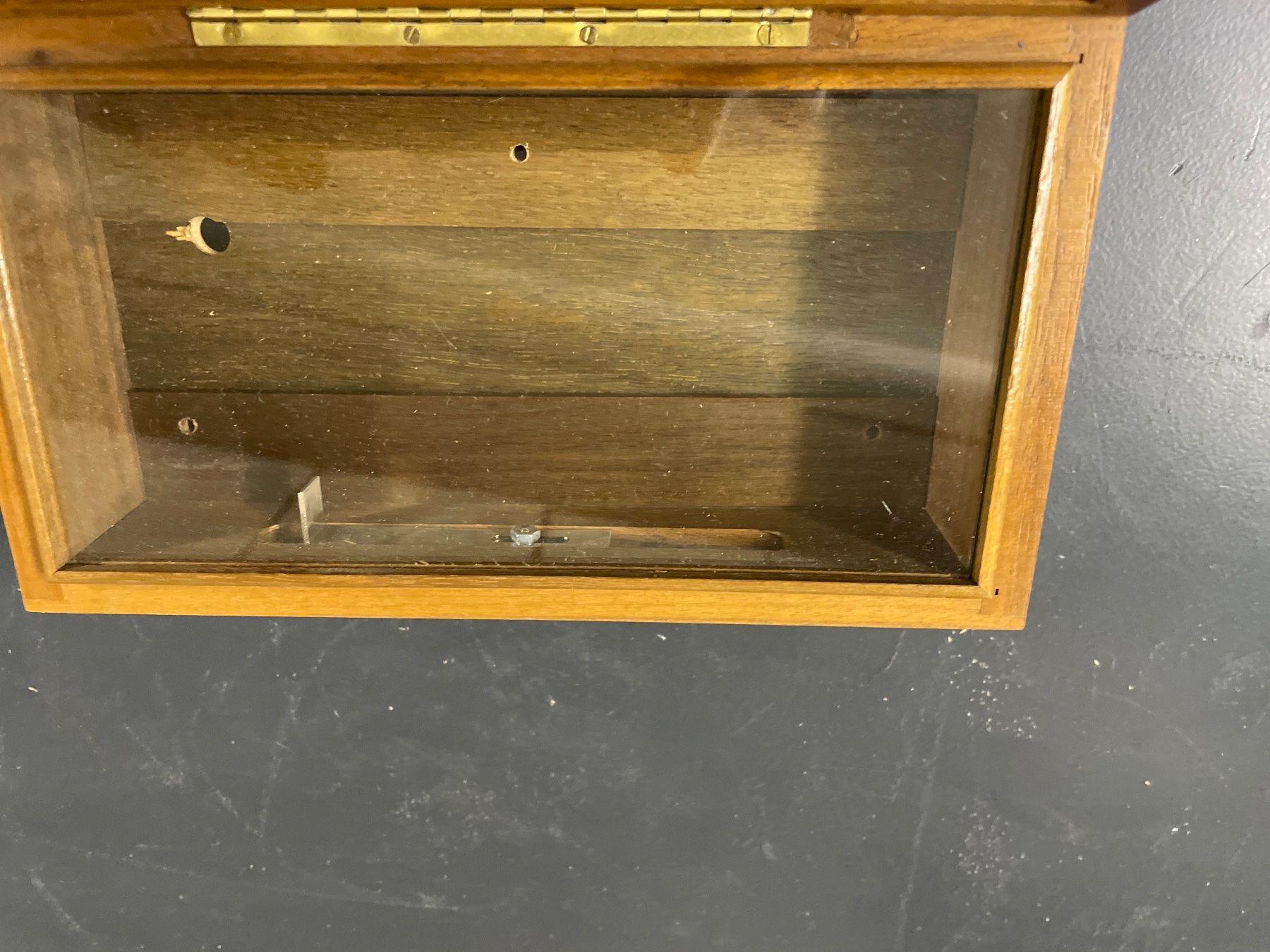 Reuge Carillon: Reuge Spieldose Leer – Usato da Dagmersellen venduto da vonTV 3