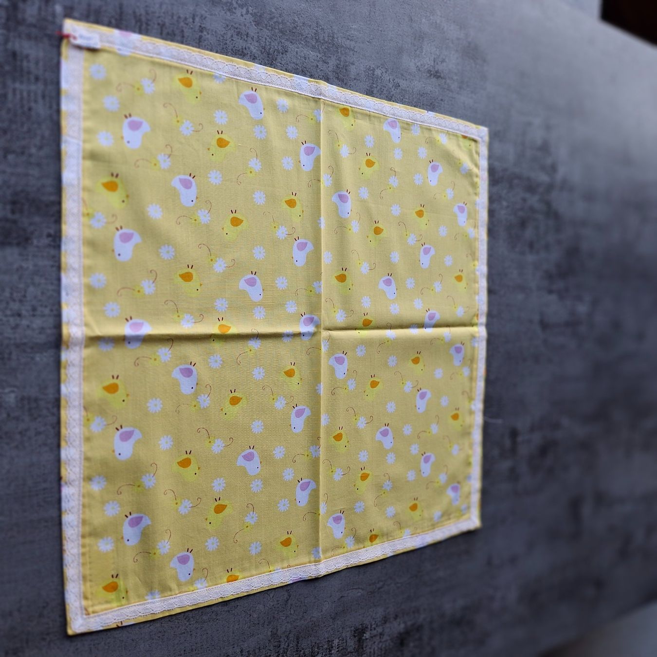 Sonstige Tischwäsche: süsse Tischdeckchen 45 x 45 cm – Neu (gemäss Beschreibung) aus Weggis von daisyflower