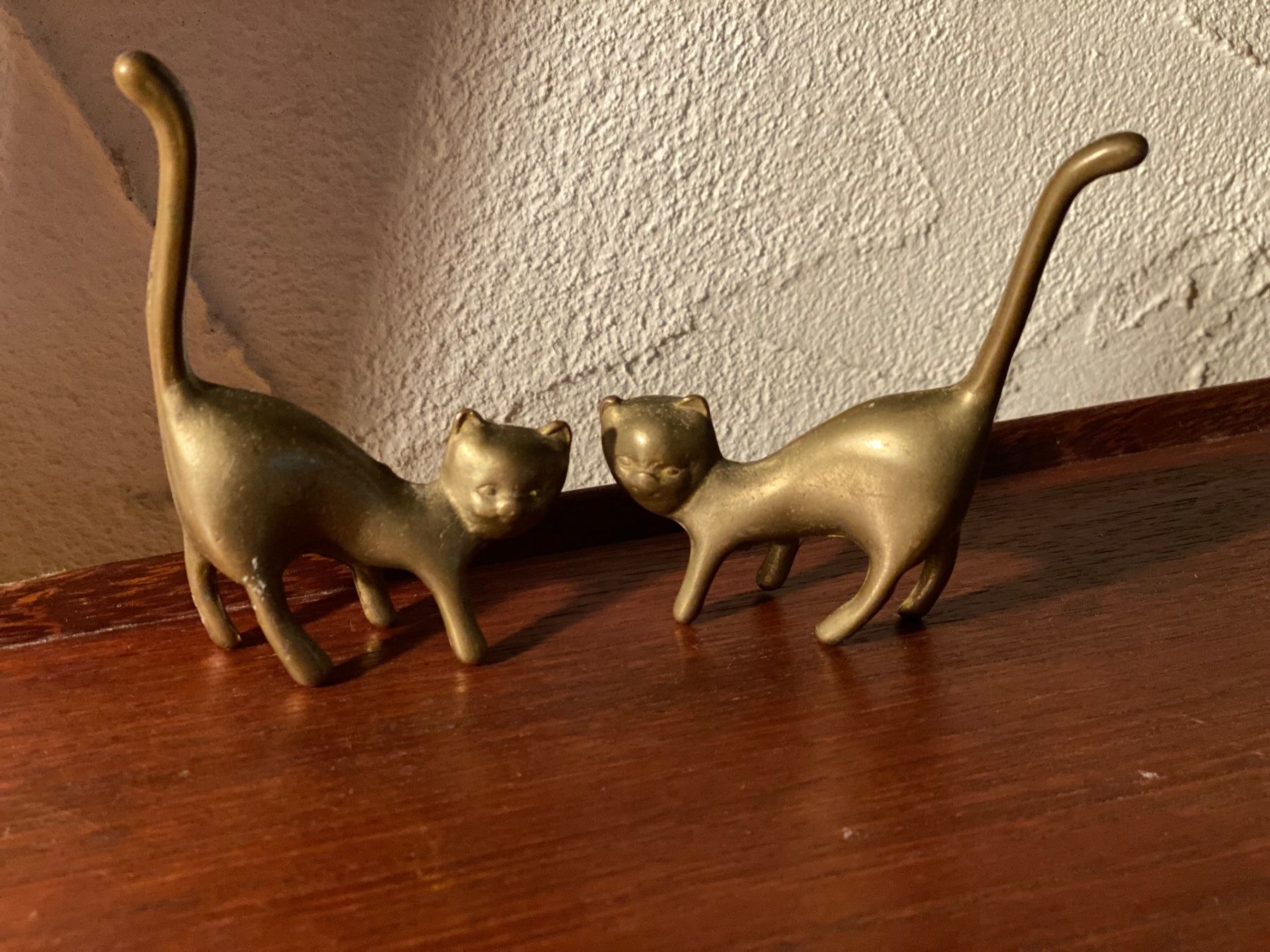 Figuren: 2 Messing Katzen Ringhalter – Gebraucht aus Rorbas von tun_m7fz