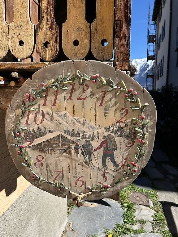 Orologi da terra & Orologi da parete: Horloge de chalet – Usato da Les Marécottes venduto da crocodile5 1