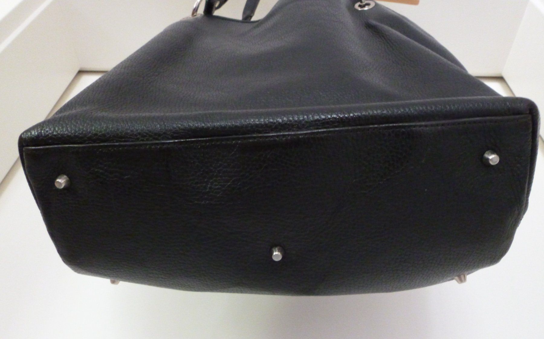 Maison Mollerus Borse da donna: MAISON MOLLERUS LEDERTASCHE SCHWARZ – Usato da Läufelfingen venduto da Kamari 3