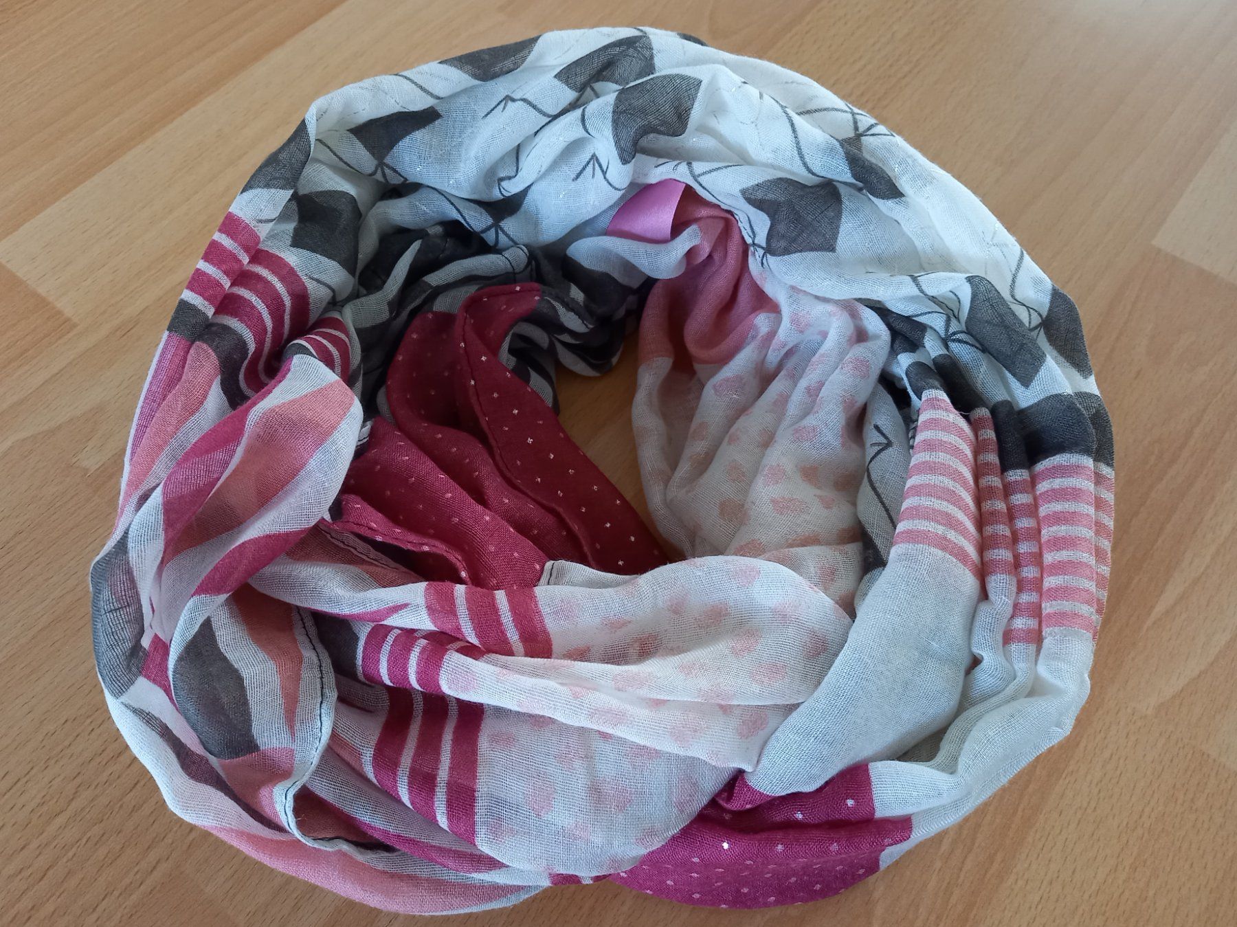 Tchibo Foulards, Tücher & Schals: Schöner Schal (Loop) von Tchibo – Gebraucht aus Obernau von Corolli 2