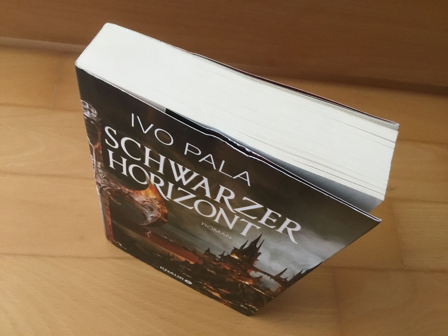 Libri: Ivo Pala: Schwarzer Horizont – Usato da Kerzers venduto da Georges3210 2