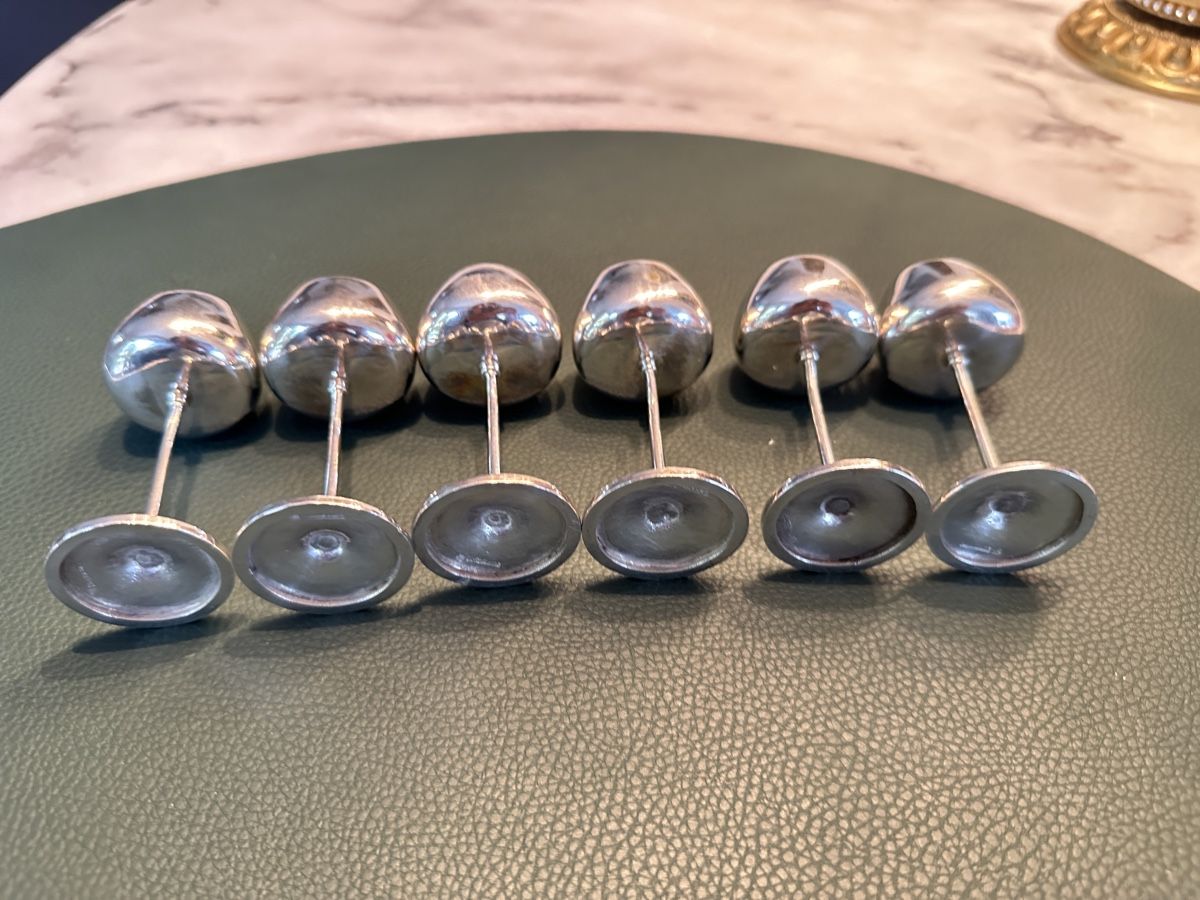Bicchieri: 6er Set Likörgläsli, Silber Antike mit Etui – Usato da Aarburg venduto da Schatzaffe 6