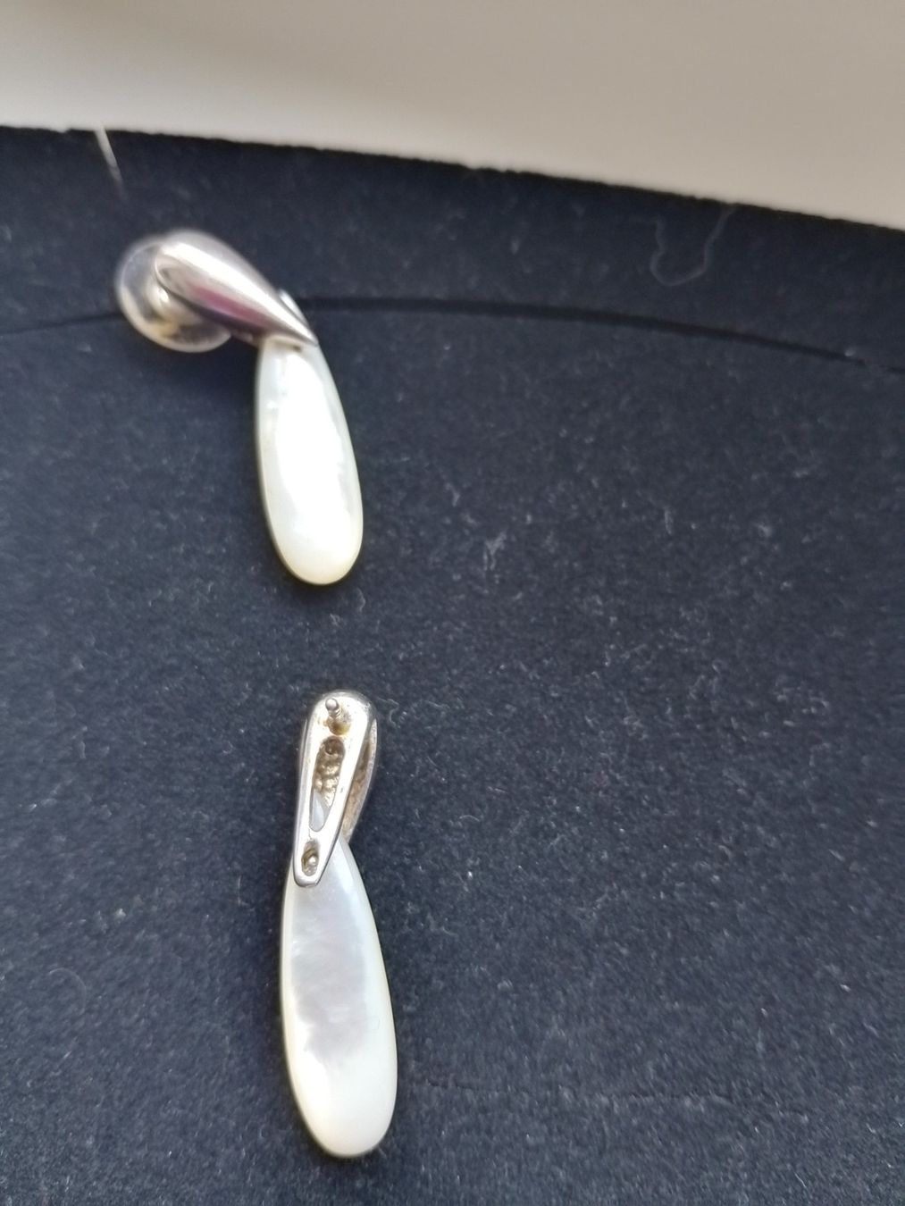 Boucles d'oreille: Silberohrringe mit Perlmutt – D'occasion à Steinhausen par Siris01 1