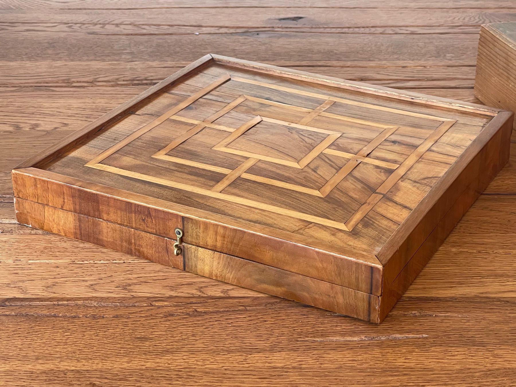 Giochi: Wunderschönes Schachbrett Mühle Backgammon 1850-1900 – Usato da Zuerich venduto da Dorsi 1