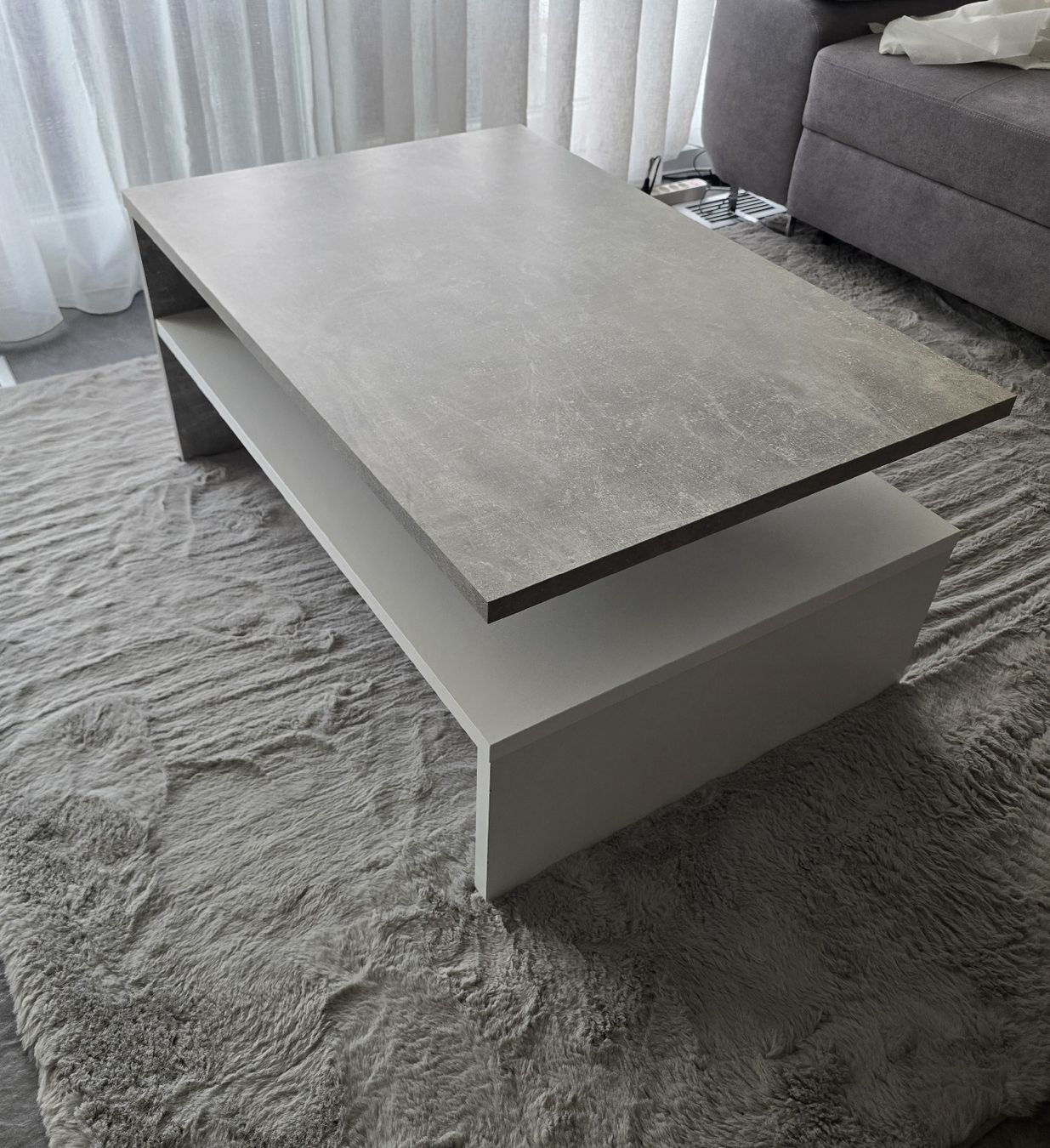 Conforama Tische: Petite Table Salon – Gebraucht aus Fully von MrGabriel