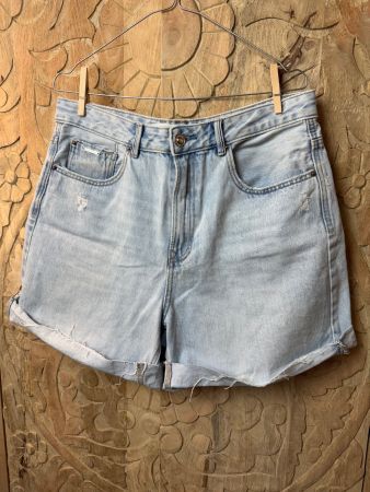 Stradivarius Jeans Shorts, hellblau, Gr. 42, Top Zustand