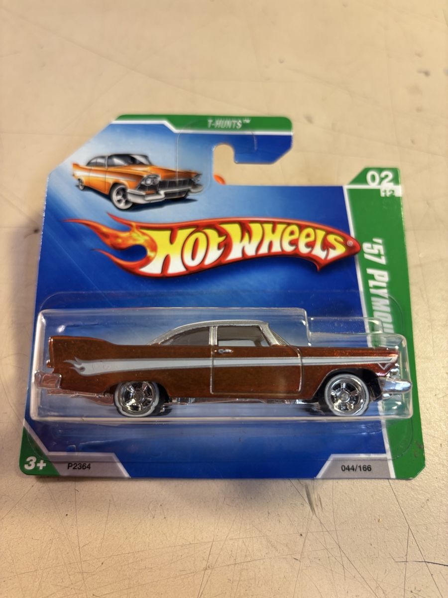 Hot Wheels Modellini d'auto: Hot Wheels Super Treasure Hunt – Nuovo (secondo la descrizione) da Möriken AG venduto da Classics16 1