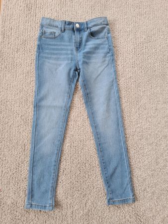 Jeans Gr. 140