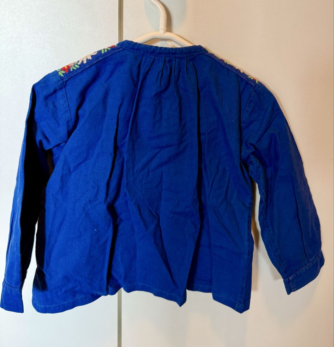 Blusen:  Kinder-Trachtenbluse – Gebraucht aus Zug von Malibu117 1