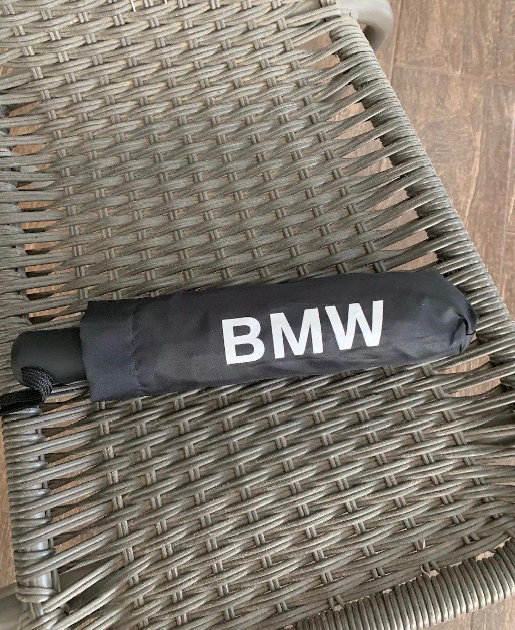 Ombrelli: Bmw Regenschirm – Nuovo e nell'imballaggio originale da Lupfig venduto da Pluribus 2