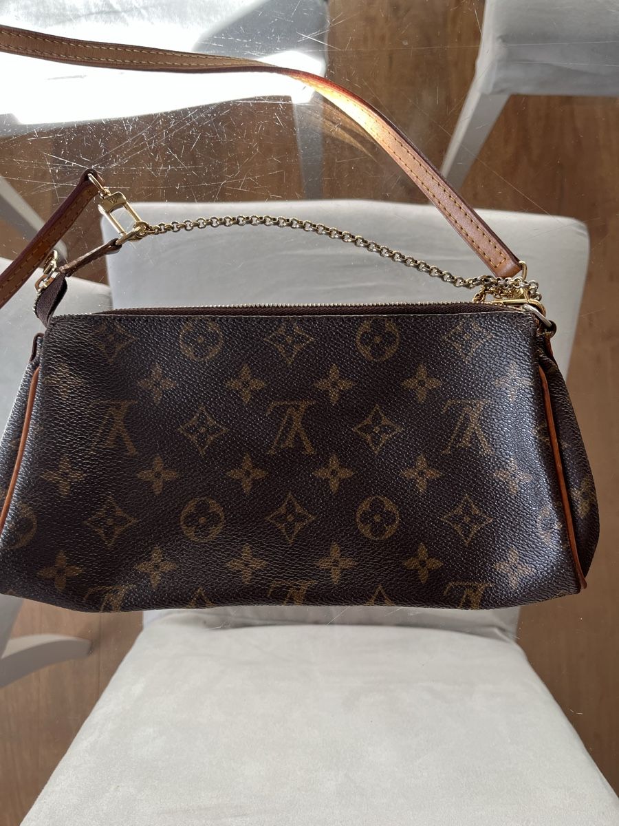 Louis Vuitton Autres vêtements & accessoires: Borsetta Louis Vuitton – D'occasion à Lugano par NadirMarket 2