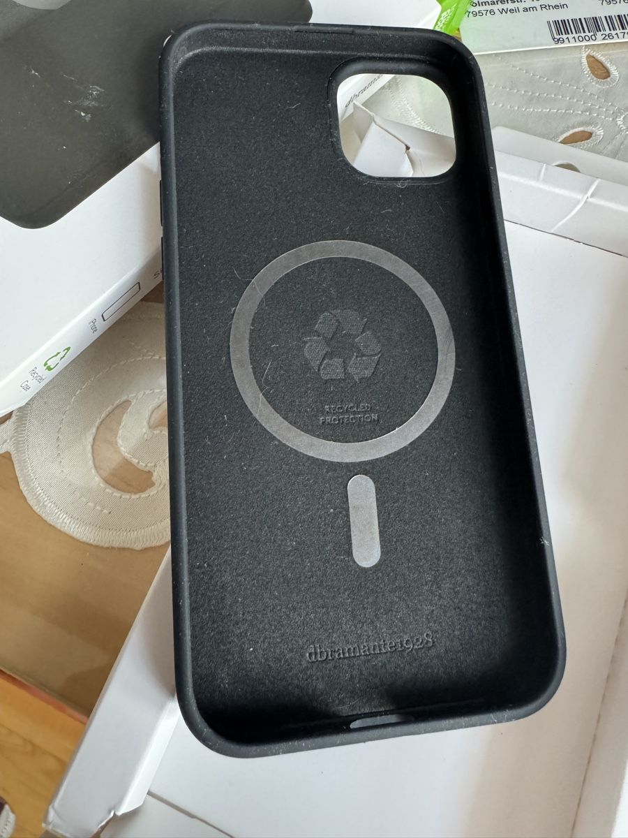 Apple Cover & Protezioni schermo: Iphone 15 Plus Hülle – Nuovo e nell'imballaggio originale da Münchenstein venduto da krigu01 1