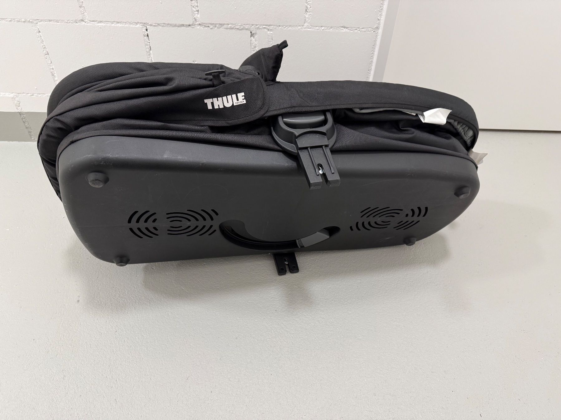 Culle: Thule bassinet / Tragewanne – Usato da Niederrohrdorf venduto da flo_k7ny 1