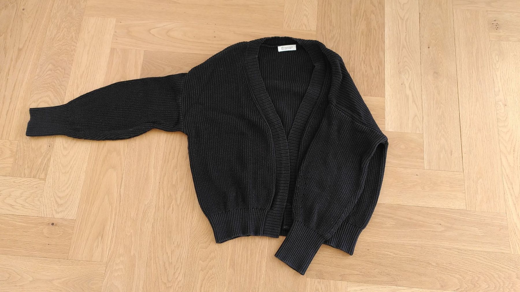 Giacche: Strickjacke Grösse S von Rifo – Usato da Zürich venduto da Weluma 1