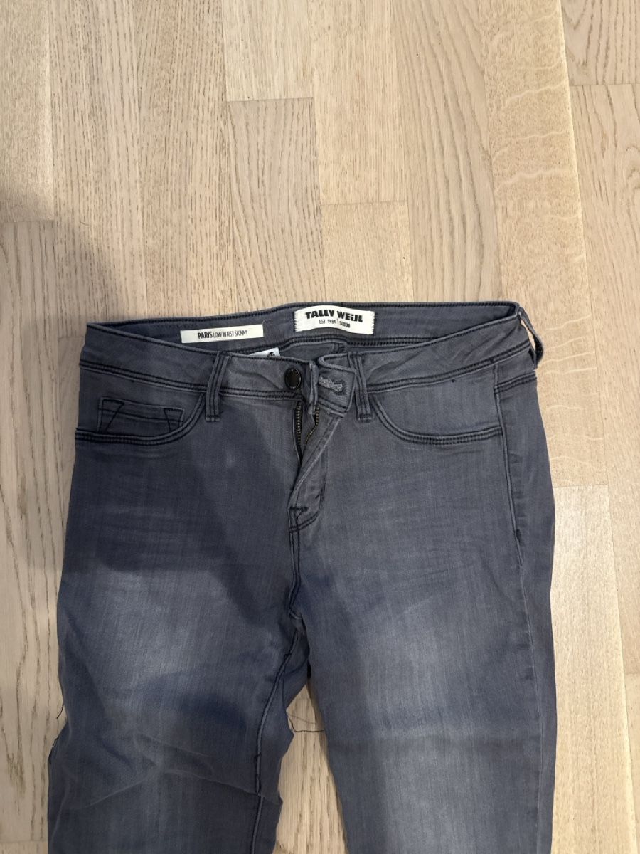 Tally Weijl Jeans: Jeans von Tally Weijl Grösse 38 – Neu (gemäss Beschreibung) aus Otelfingen von Tommy112 1