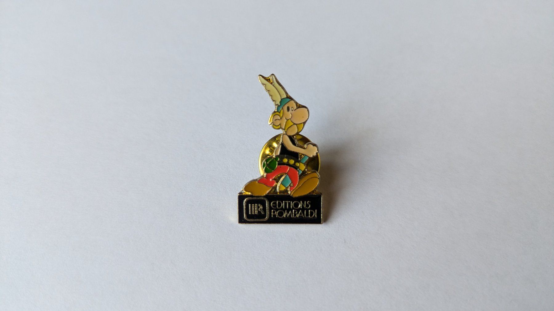 Placchette & Badge: Pin's Astérix – Usato da Estévenens venduto da Rockingirl