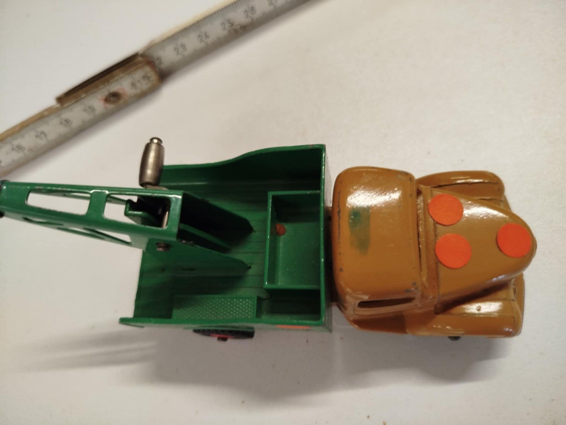 Dinky Toys Modellini d'auto: Dinky Toys (nr 7) – Usato da La Chaux-de-Fonds venduto da Emmaus2300CDF 2