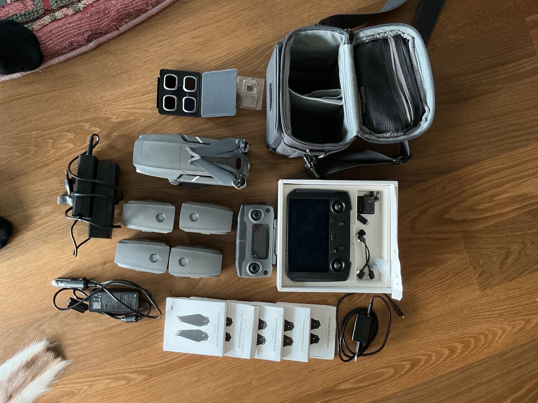 Kamera: DJI Mavic 2 Pro Mega-Set – Inkl. Smart Controller, ND-Filter – Gebraucht aus Affoltern am Albis von Companera 1