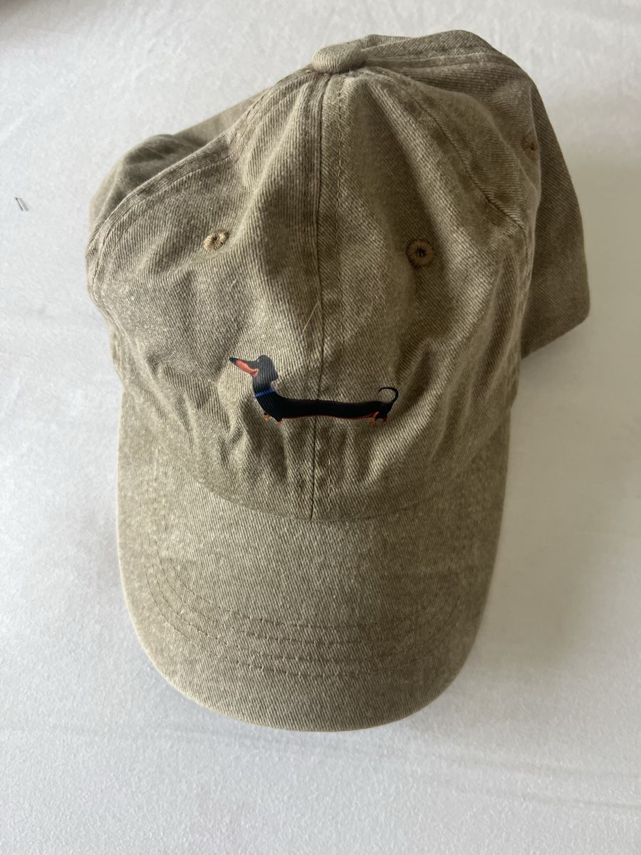 Hüte, Mützen & Caps: Baseball Cap mit bedrucktem Dackel – Neu und originalverpackt aus Saanen von SoniaMichaela 1