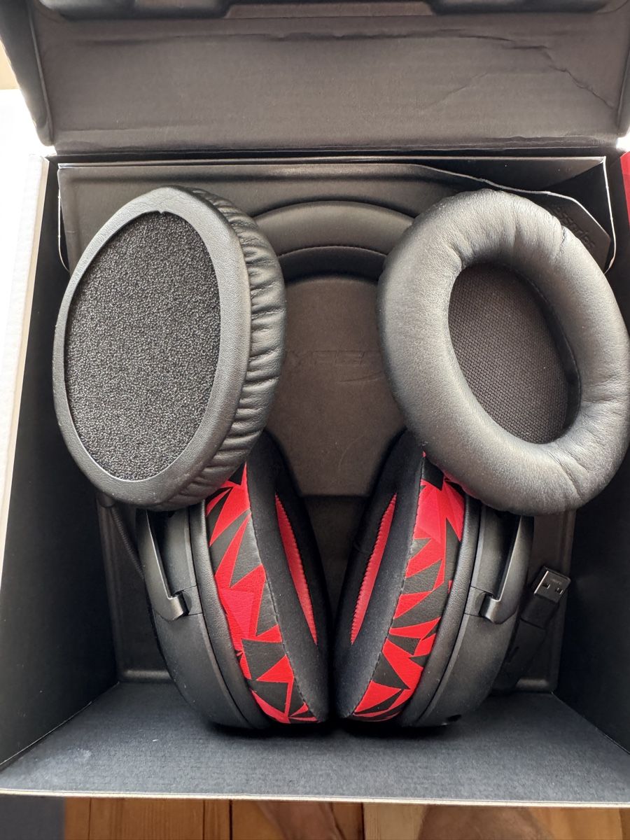 Hyperx Cuffie: HyperX Cloud III 2.4GHz Wireless Kopfhörer guter Zustand – Usato da Happerswil venduto da ruubie01 4