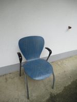 Chaise vintage bleue avec accoudoirs - super affaire!