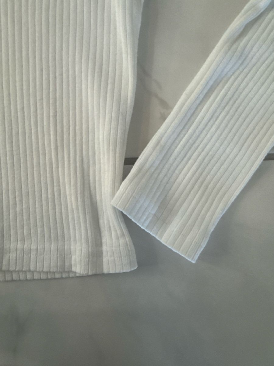 Brandy Melville Top: Brandy melville longsleeve – Nuovo (secondo la descrizione) da Wettswil venduto da pittaro73 2