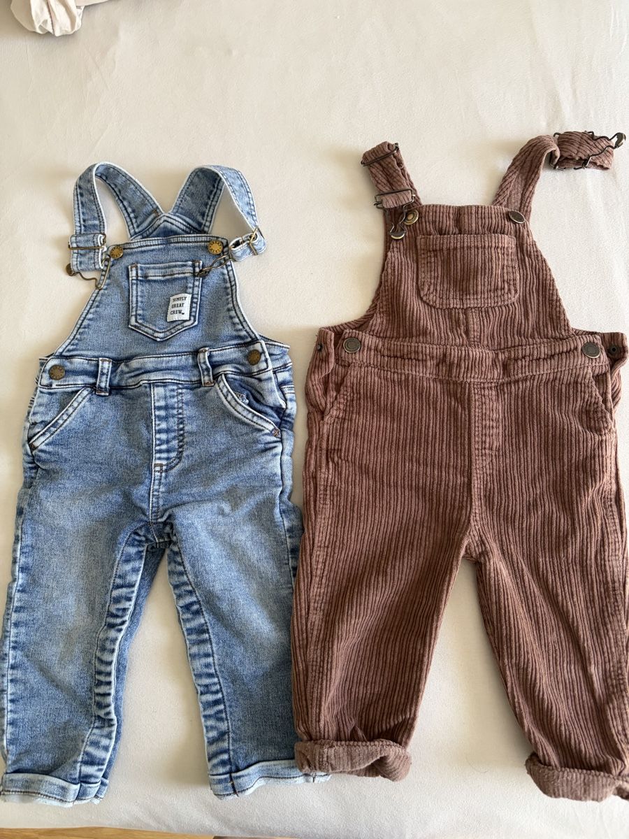 Kleiderpakete & -sets: 2 Latzhosen Grösse 80 – Gebraucht aus Regensdorf von Branca990