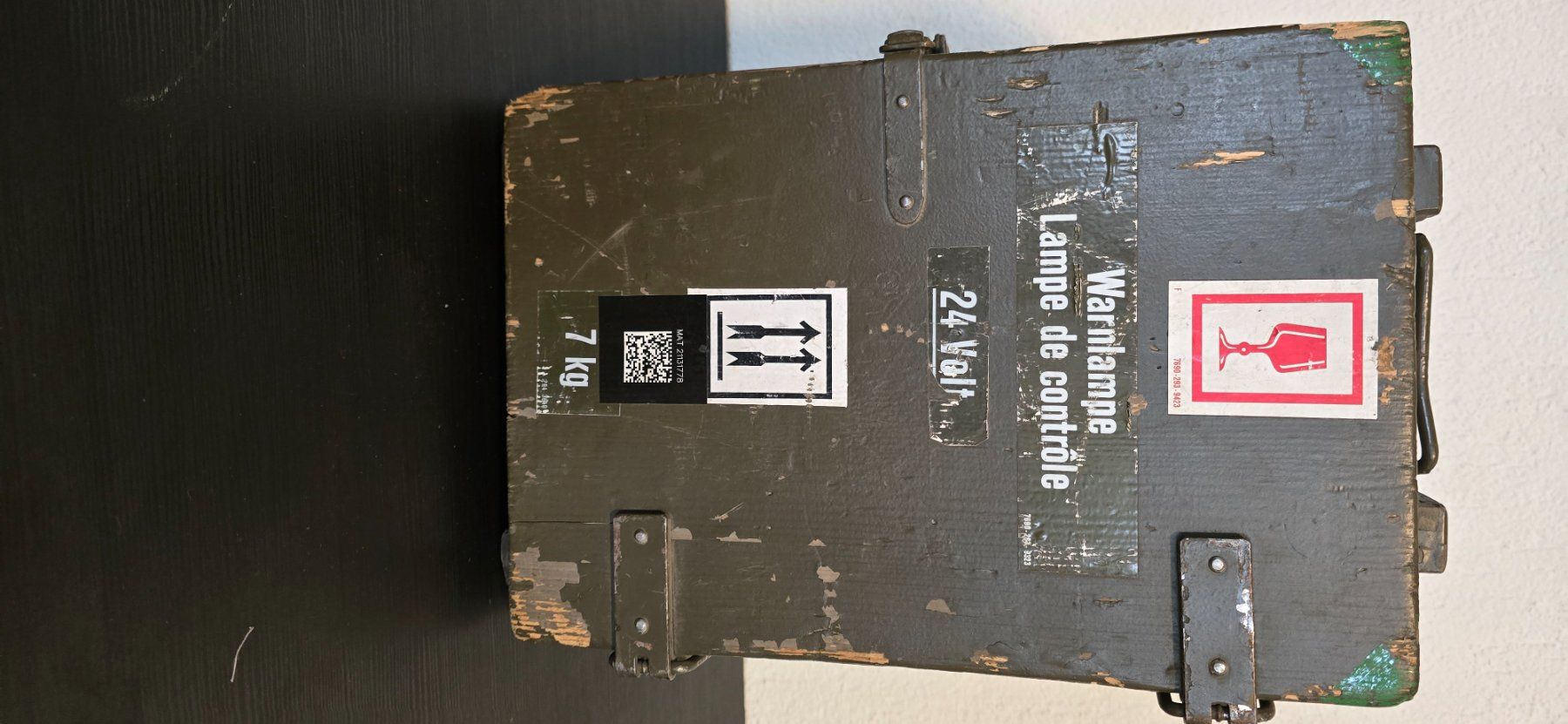 Schweizer Armee Lampade: Schweizer Armee Lampe – Usato da Schaffhausen venduto da aos_hv6l 1