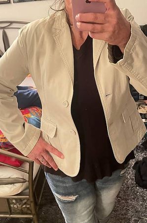 Jennifer Tayler‘s Blazer?