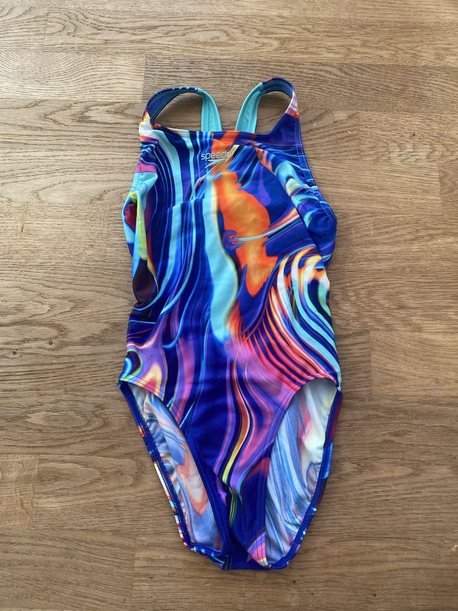 Speedo Maillots de bain: Speedo Badeanzug Badekleid 128 – D'occasion à Uster par muse70