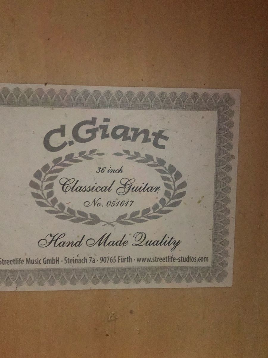 C.Giant Strumenti musicali: Guitare classique C.Giant 36 inch  – Difettoso da Biel-Bienne venduto da alos07 1