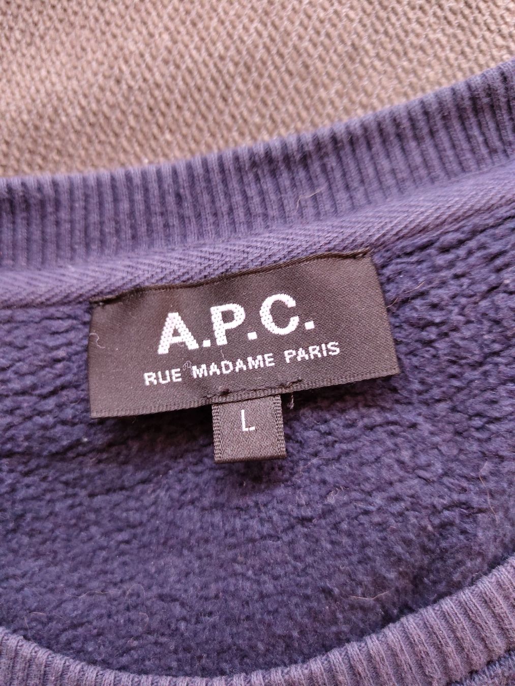 Pullover & Sweatshirts: Sweater APC – Gebraucht aus Frutigen von 20silas02 2
