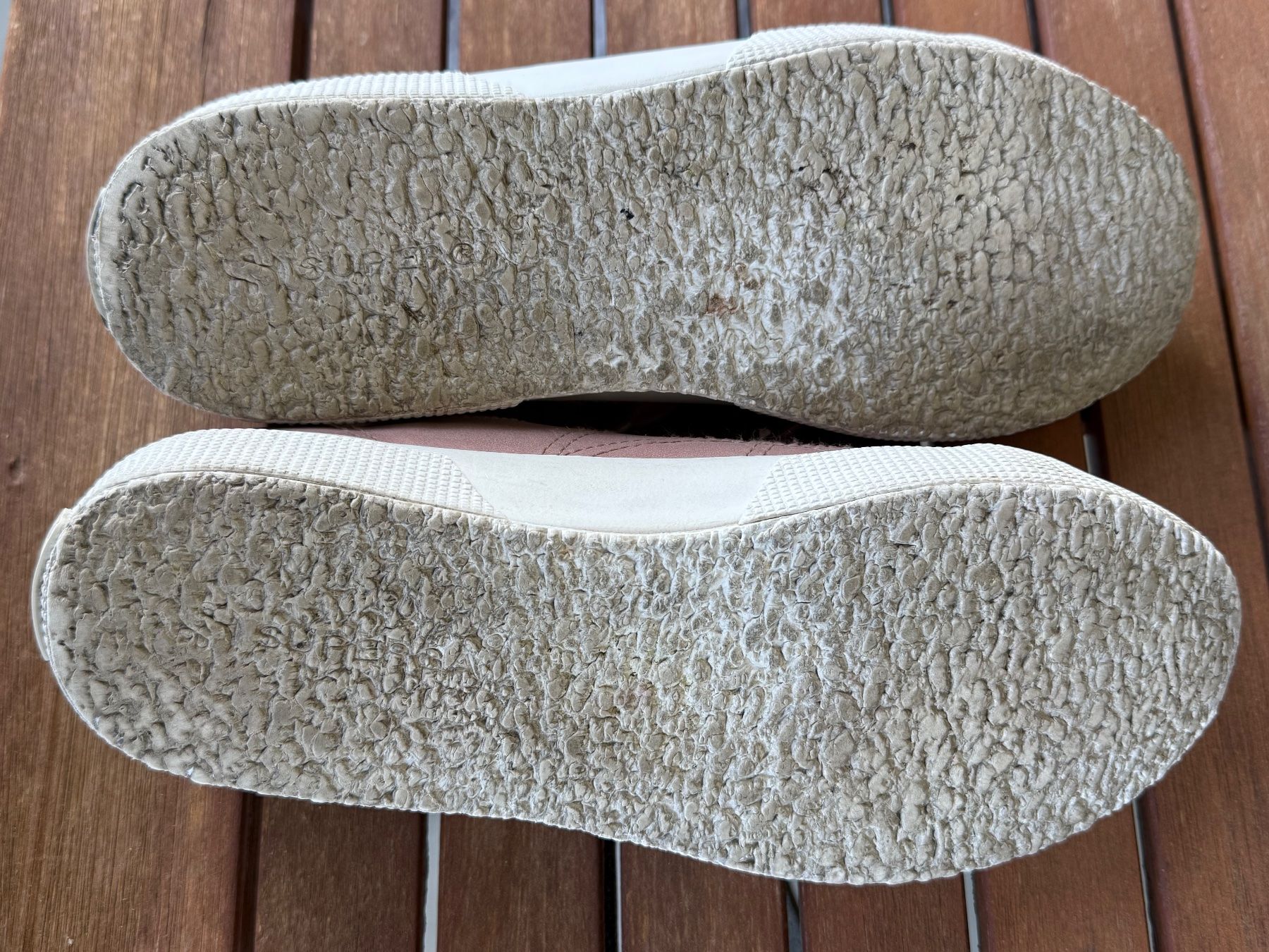 Superga Scarpe da donna: Superga 2750 OG Suede Grösse 39 – Usato da Basel venduto da zukk_ 3