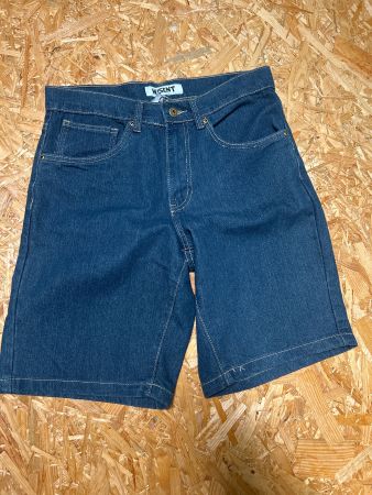 Jeansshorts, kurze Jeans-Hose, Grösse 48 Bundweite ca. 82cm